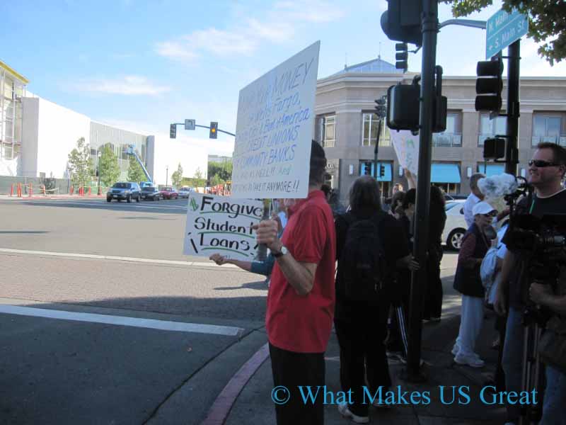 Protestors Don't Want to Pay Back Student Loans